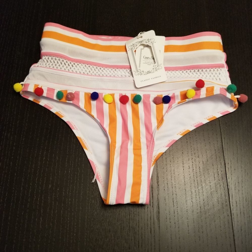 COEUR DE VAGUE SWIMSUIT BOTTOMS NEW VERY CUTE. B18